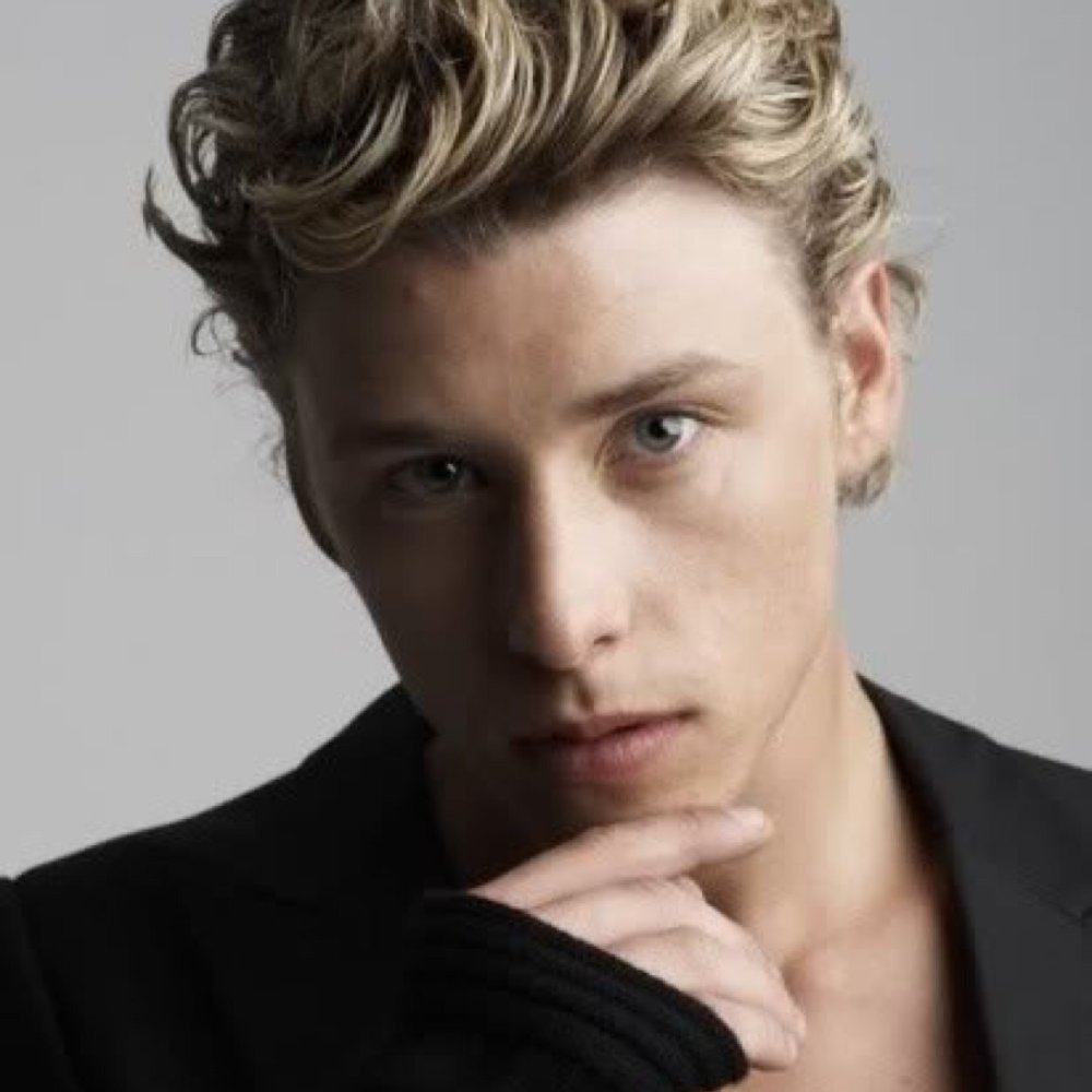 Mitch Hewer Themitchhewer